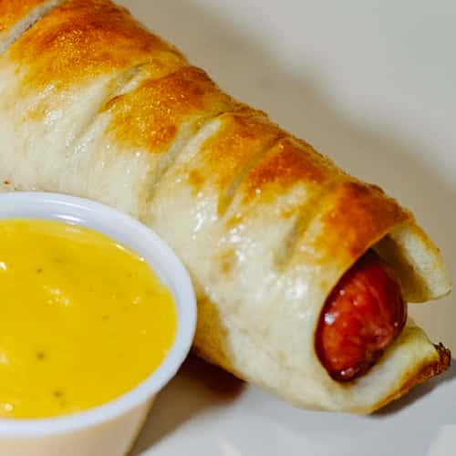 Pretzel-Dog-Pretzels-from-the-Pretzel-Place-Middlebury.jpg